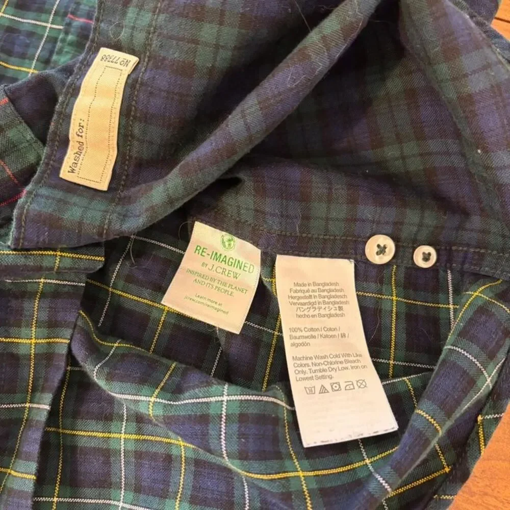 J Crew Broken-In Oxford Plaid Shirt Men’s Small Blue Green Button Down BD642
